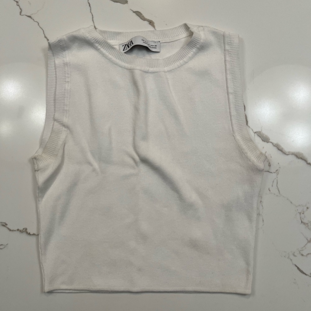 Zara Muscle Tee for Women, Size M